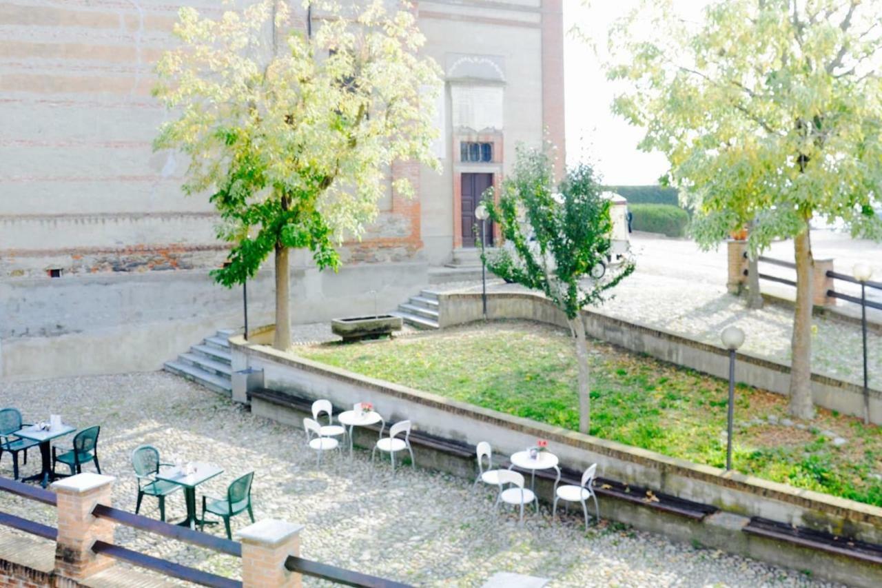 그린자네 카보르 Casa Dei Nonni #Charminglanga 빌라 외부 사진
