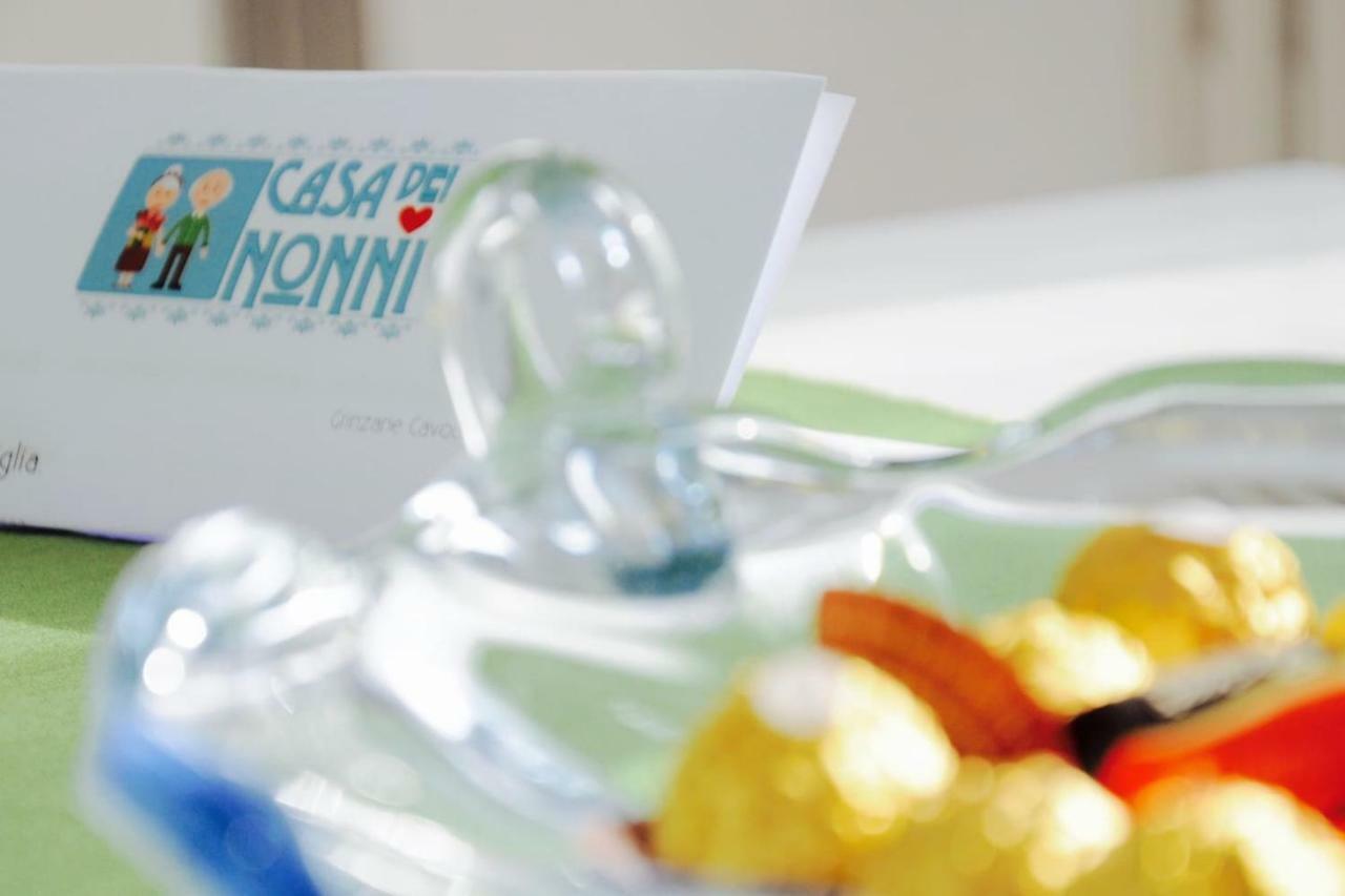 그린자네 카보르 Casa Dei Nonni #Charminglanga 빌라 외부 사진
